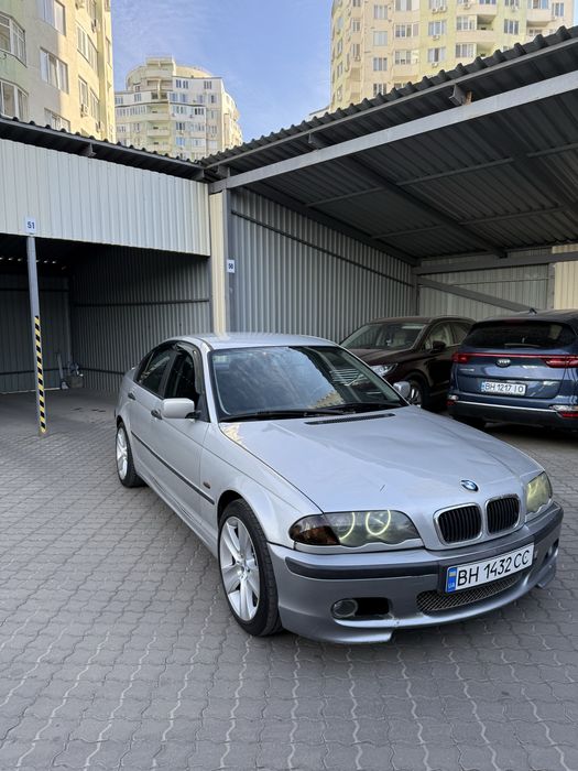 Продам BMW e46 320d