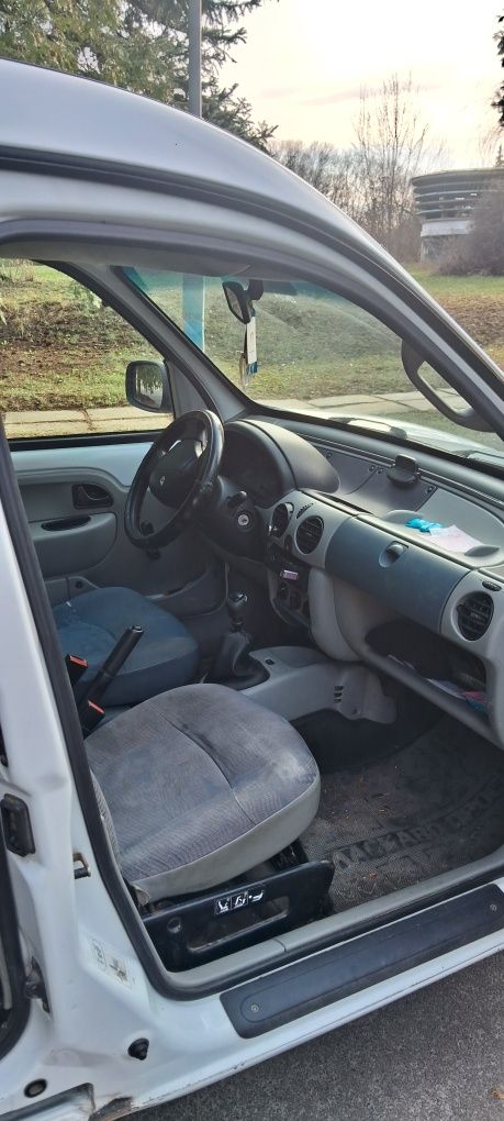 Renault kangoo 1,5 дизель