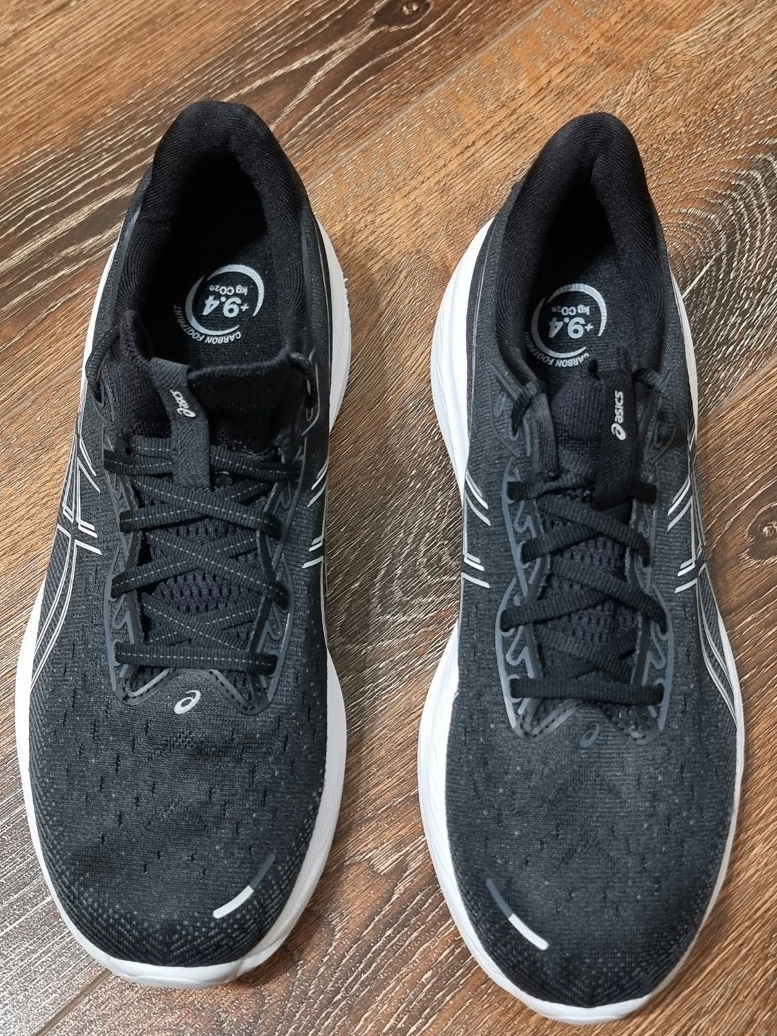 Оригінал 100% кросівки чоловічі asics comulus 26 EUR 45
