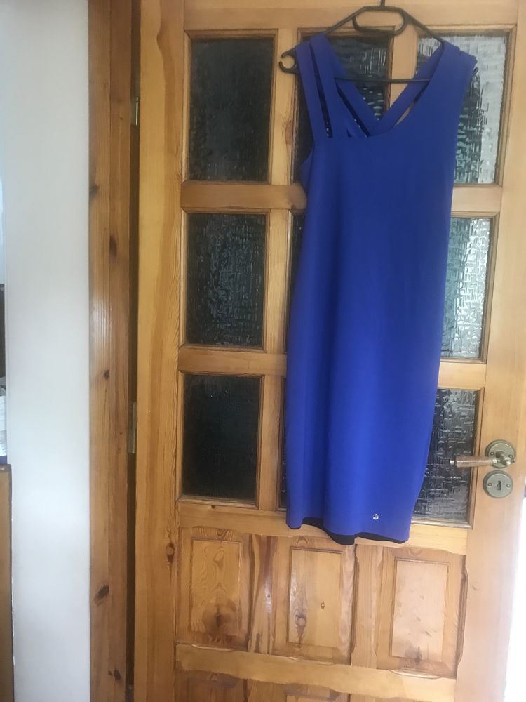 Kobaltowa sukienka Simple r. M