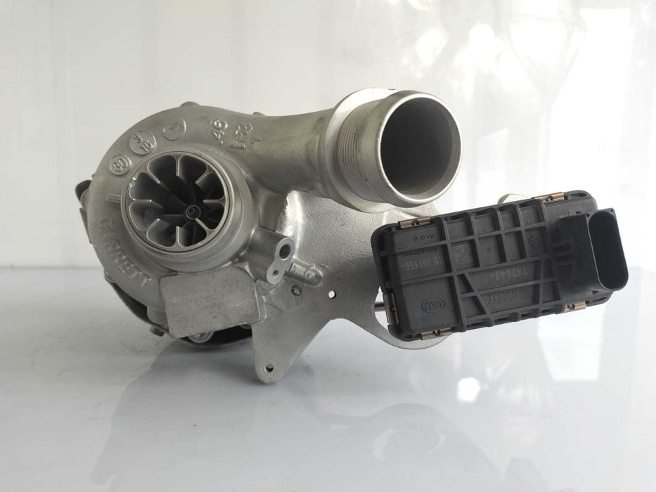 Turbina Turbo Audi Q7 VW Touareg Porsche Cayenne 4.2 TDI V8