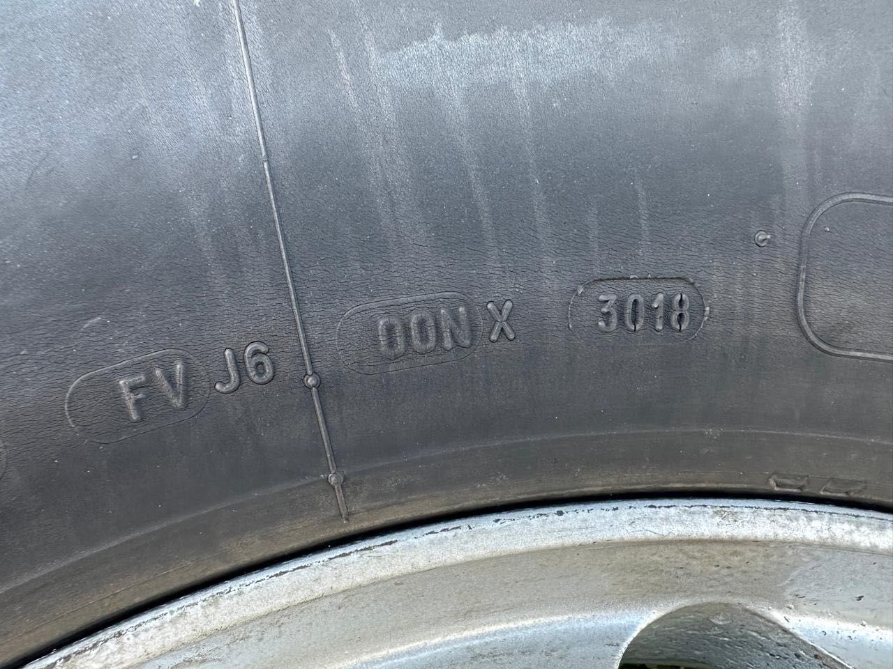 Продам шини 315/80/22.5 Michelin