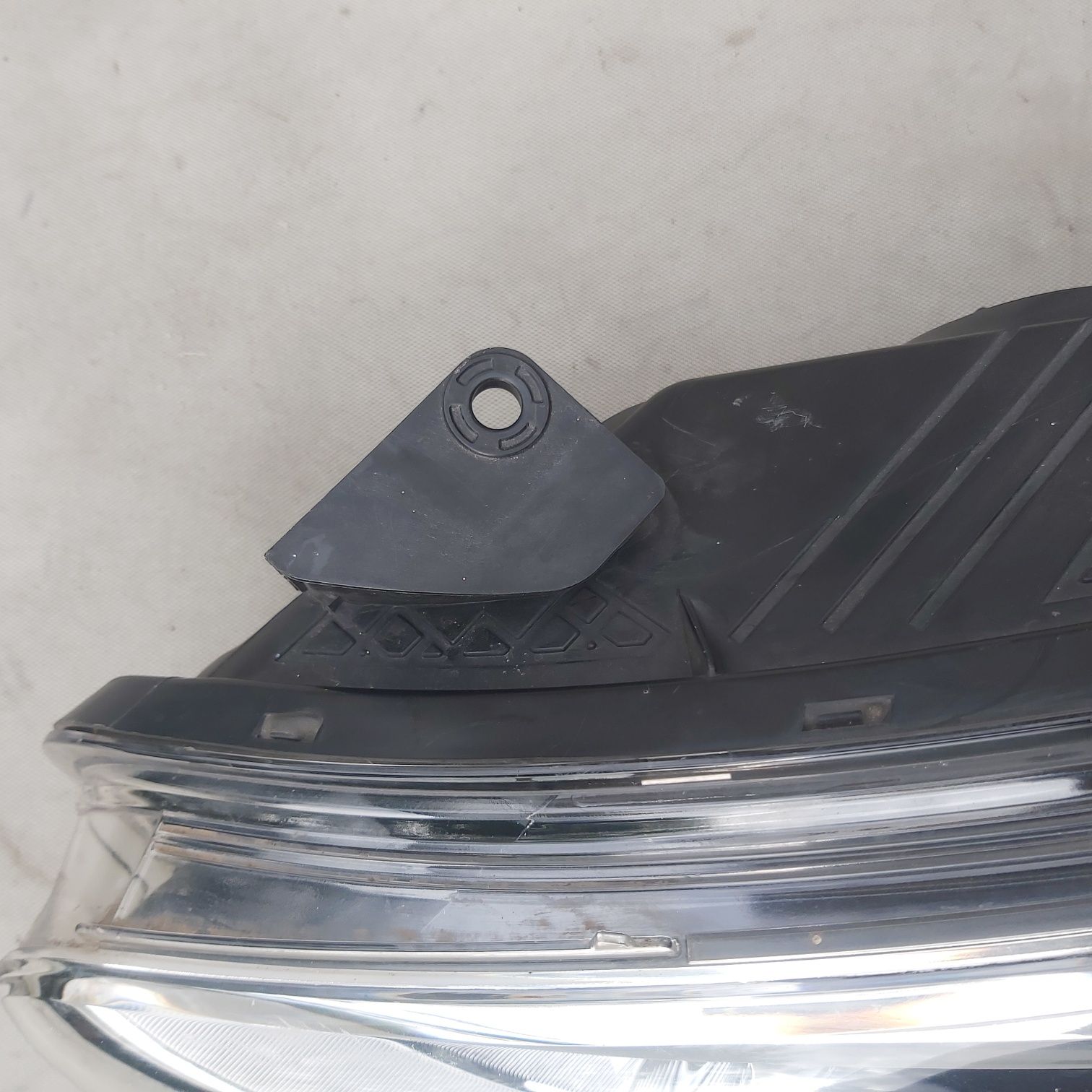 Lampa reflektor hyundai i10 lift lewy Europa