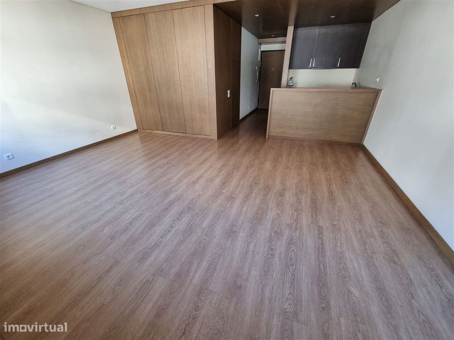 T0 recente-Centro-Porto-Costa Cabral