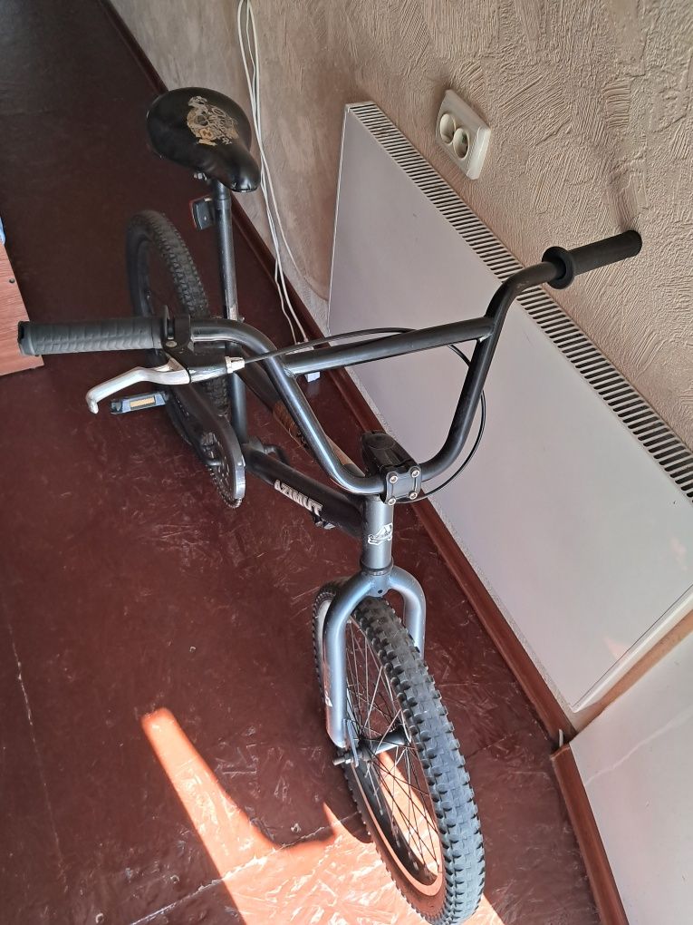 BMX  AZIMUT трюковый