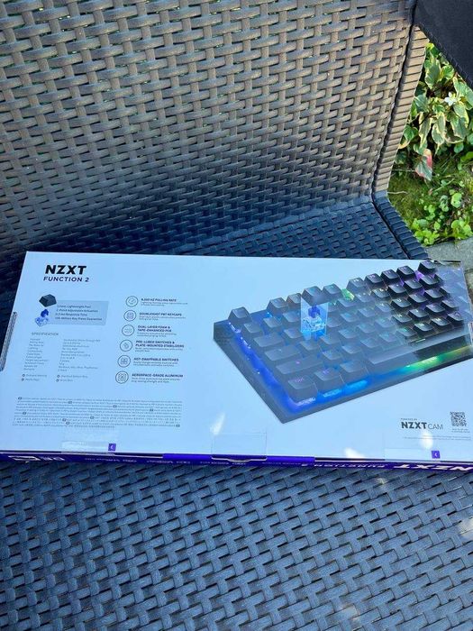 Повнорозмірна оптична ігрова клавіатура nzxt function 2