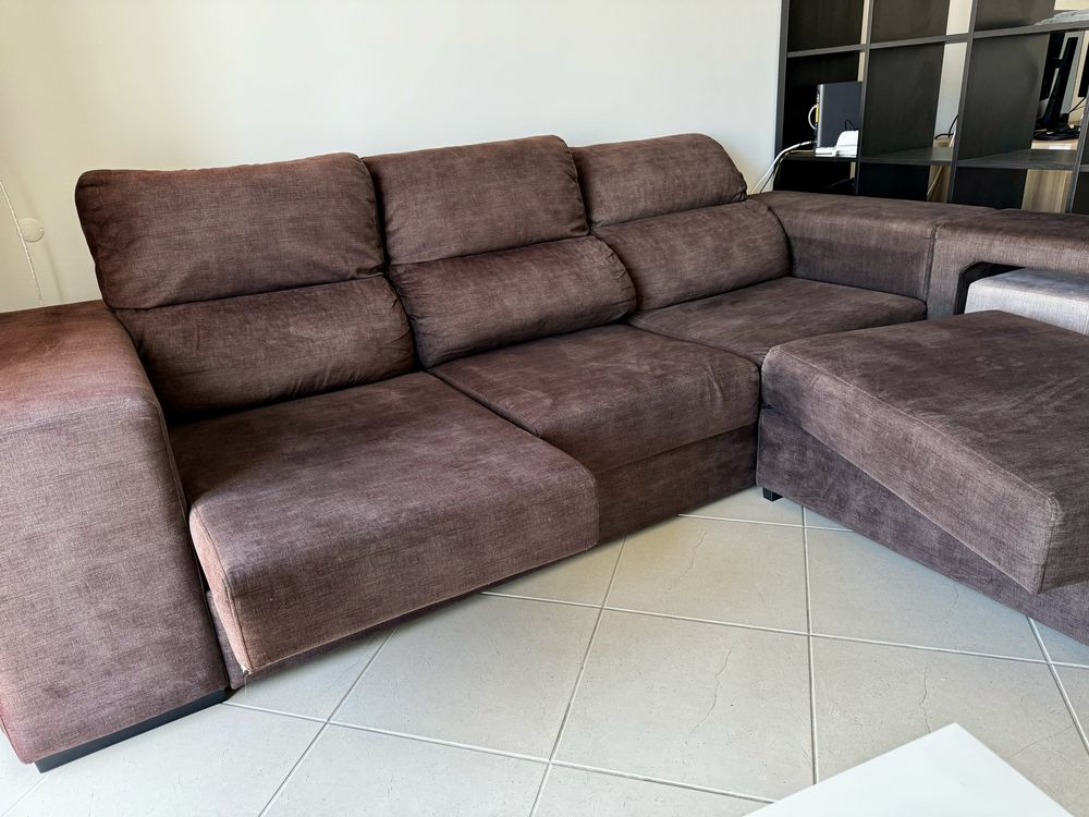 Sofá com Chaise Longue