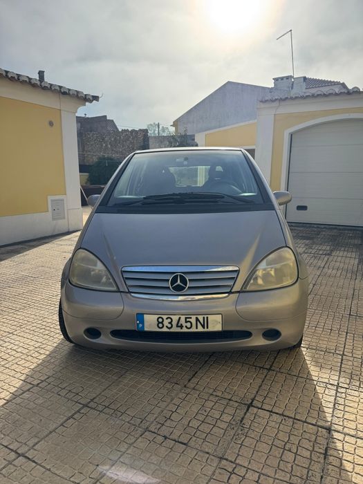 Mercedes-Benz A140 oferta prancha de surf