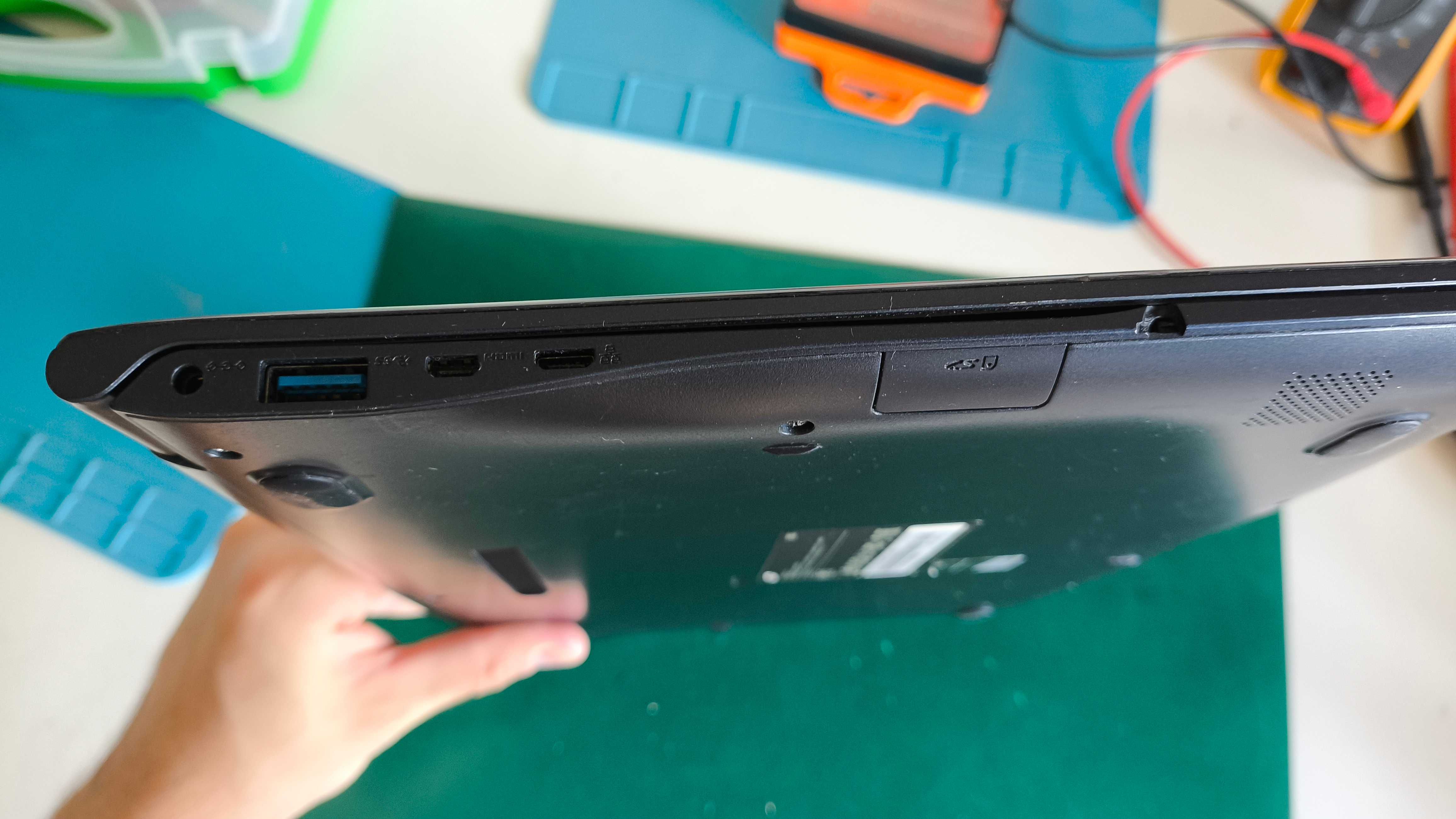 Laptop Samsung NP905S3G 13,3" Quad Core 4GB/128SSD