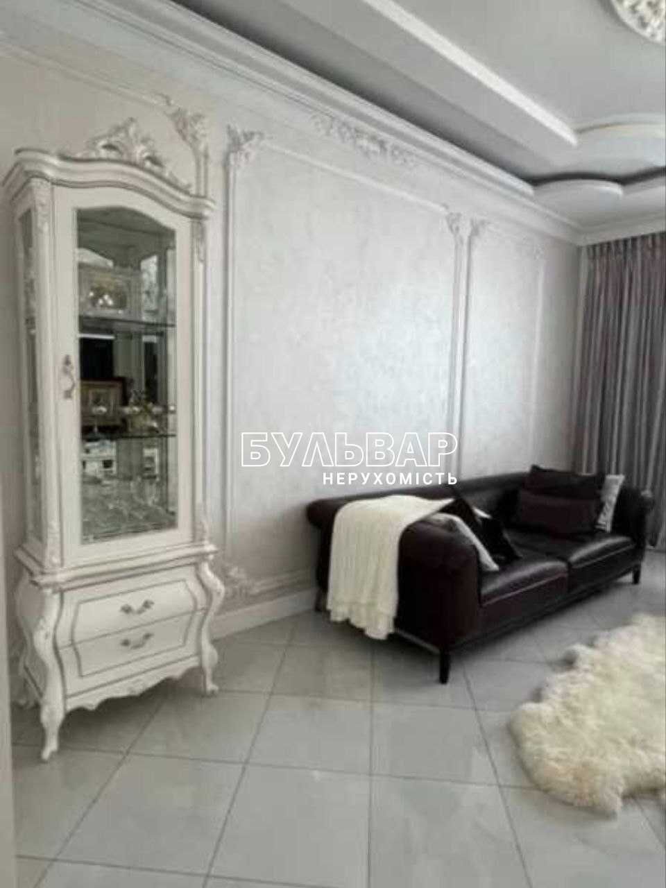 ЖК Мир, VIP. Ботанический сад. Продам 2 к.кв. - 95 м2