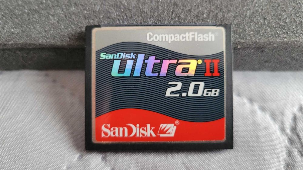 ZX Spectrum DivIDE_AY + CF Card 2GB