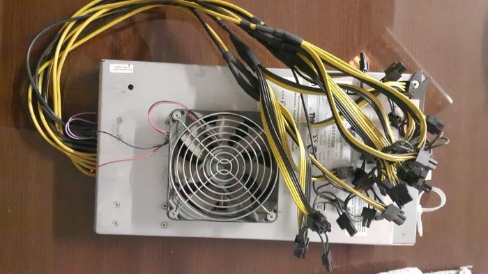 Zasilacz Serwer DELL D1570P DPS 1570DB 1570W Delta 130 Amper Bitcoin