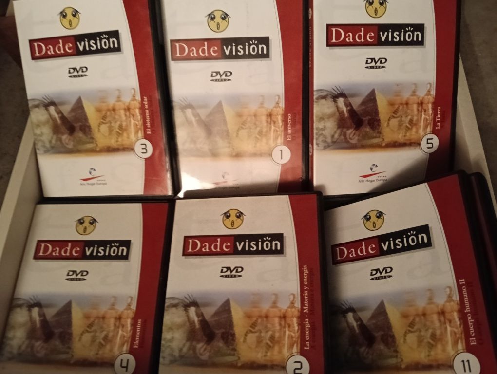 coleção de DVDs educativos da "Dade visïon" 16dvd's