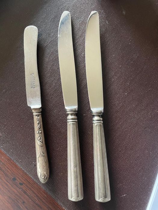 3 facas em prata