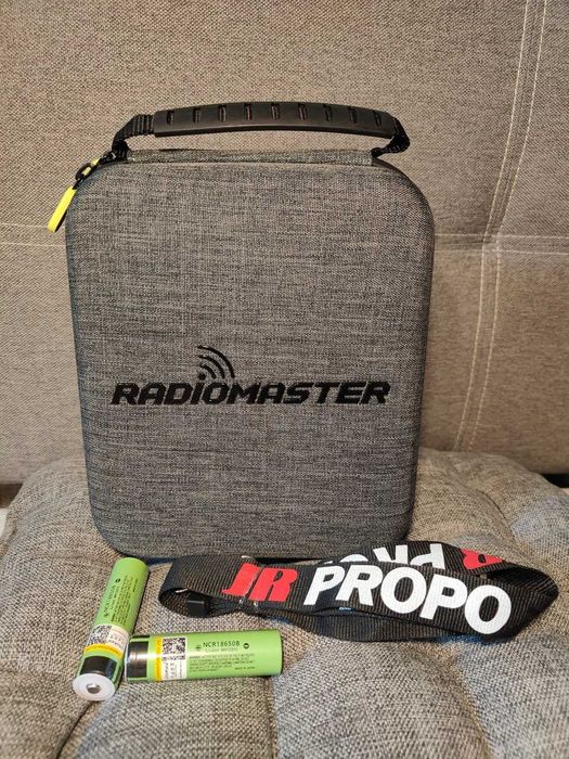 Radiomaster TX12 нова сумка кейс фірмовий захисний оригінал + ремінець