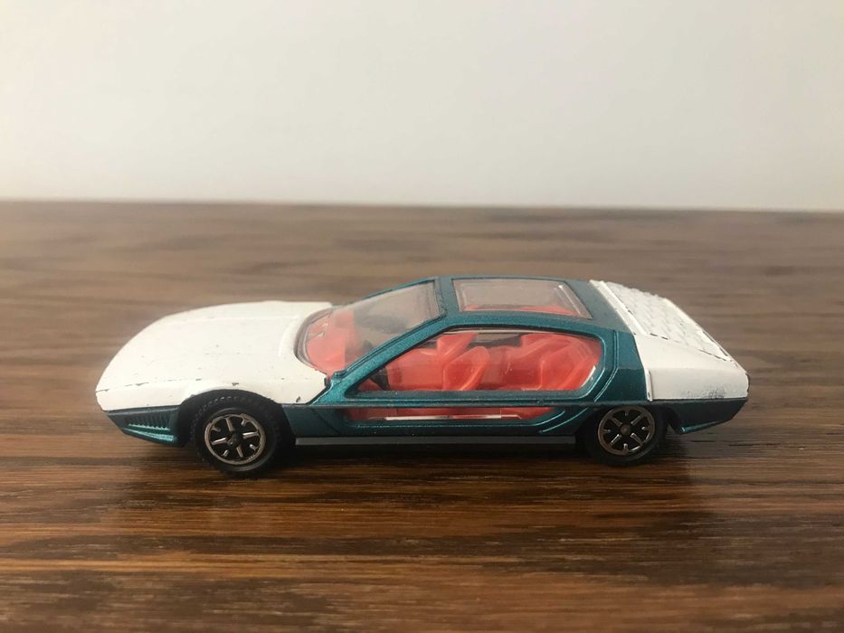 Dinky Toys #189 Lamborghini Marzal resorak zabawka vintage PRL