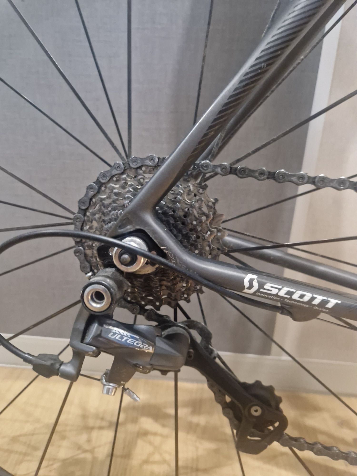 SCOTT CR1 Pro Carbon Ultegta stan bdb