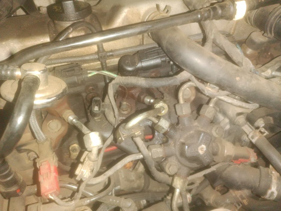 Ford Focus MK2 C-Max 1.8 TDCi wtryskiwacz 4m5q-9f593-ad