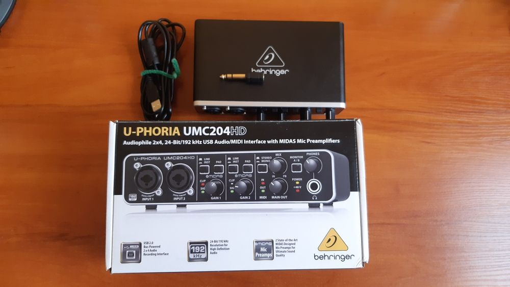 Interfejs audio - Behringer U-phoria UMC204HD