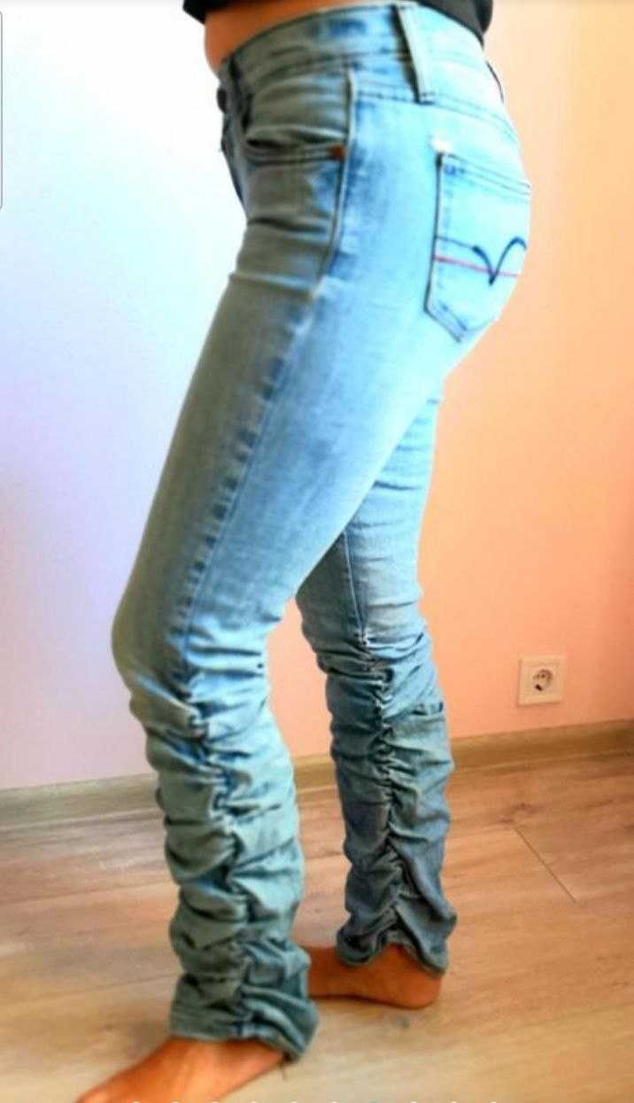 Отдам джинсы размера 36