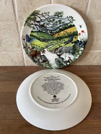 Вінтажні колекційні тарілки Wedgwood кістяна порцеляна