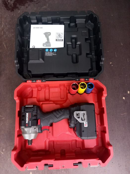 Klucz udarowy Parkside Performance z bateria 8ah Smart!