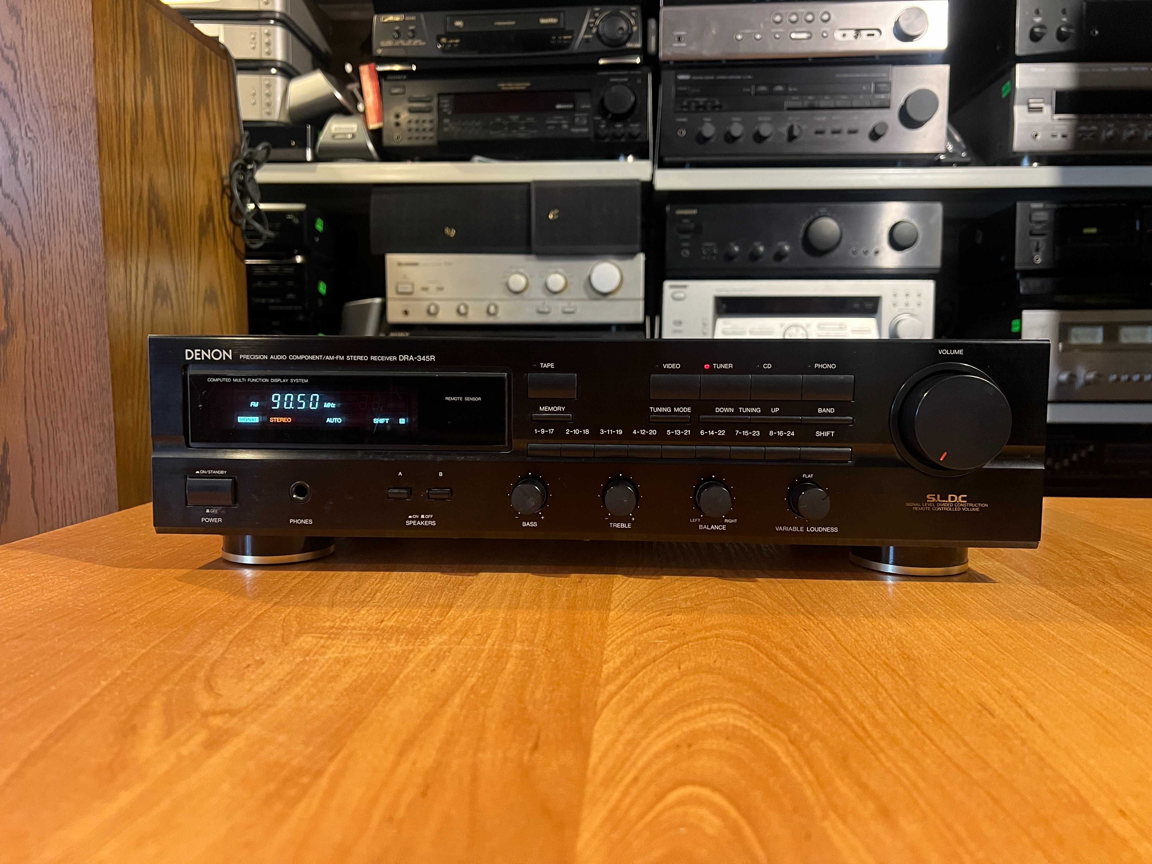 Amplituner Denon DRA-345R, AudioRoom