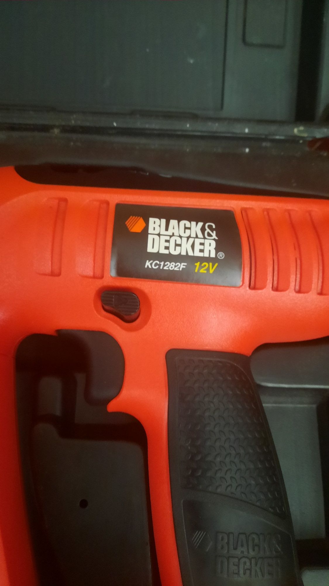 Berbequim Black and decker KC1282F