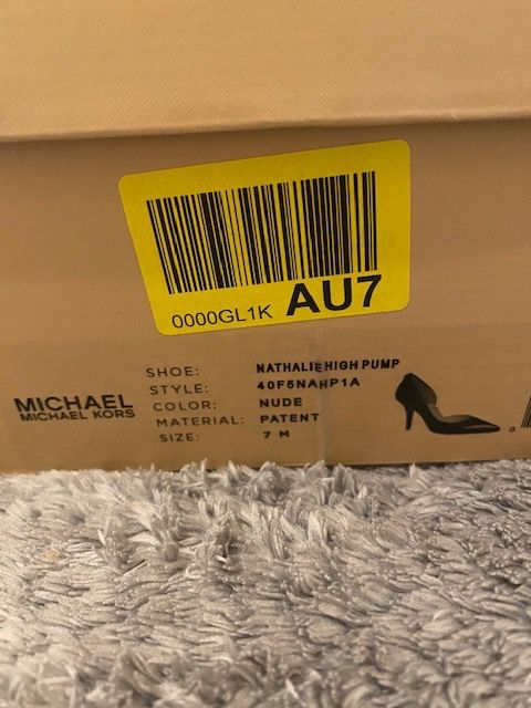 MICHAEL KORS - szpilki w kolorze nude rozmiar 7