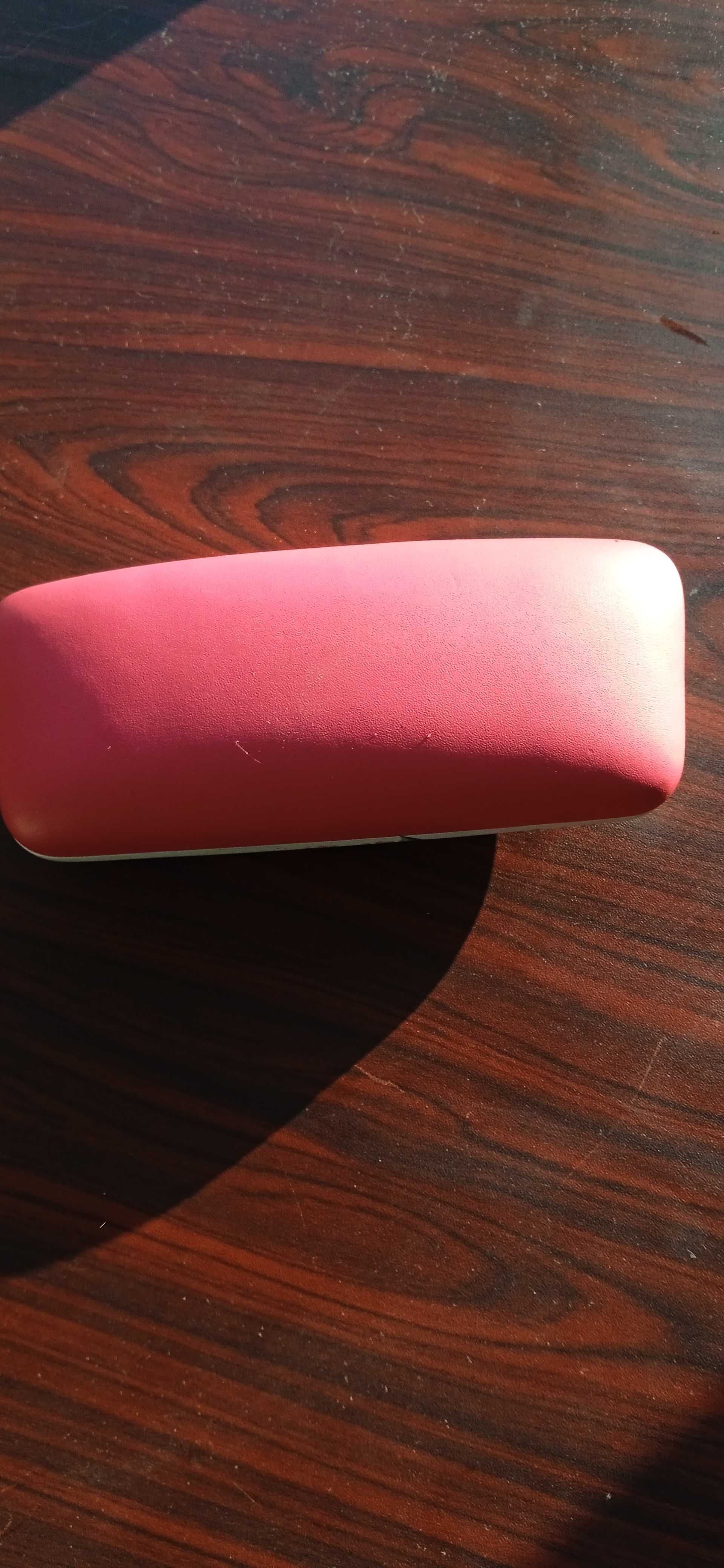 etui na okulary dla babci