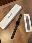 Apple Watch SE 44mm GPS + gratis