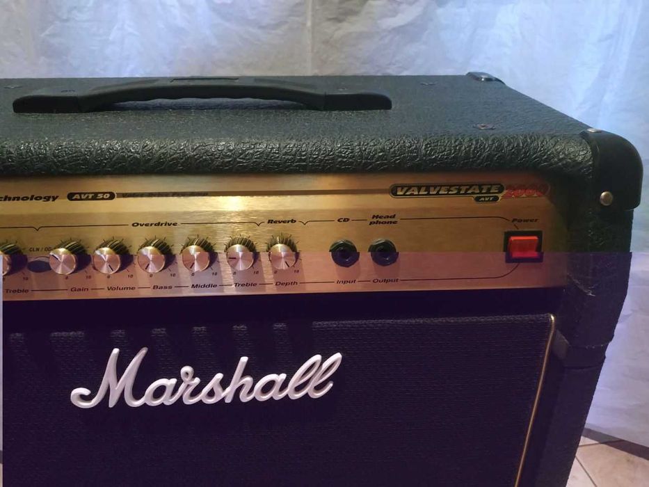 Комбопідсилювач для електрогітари Marshall AVT50