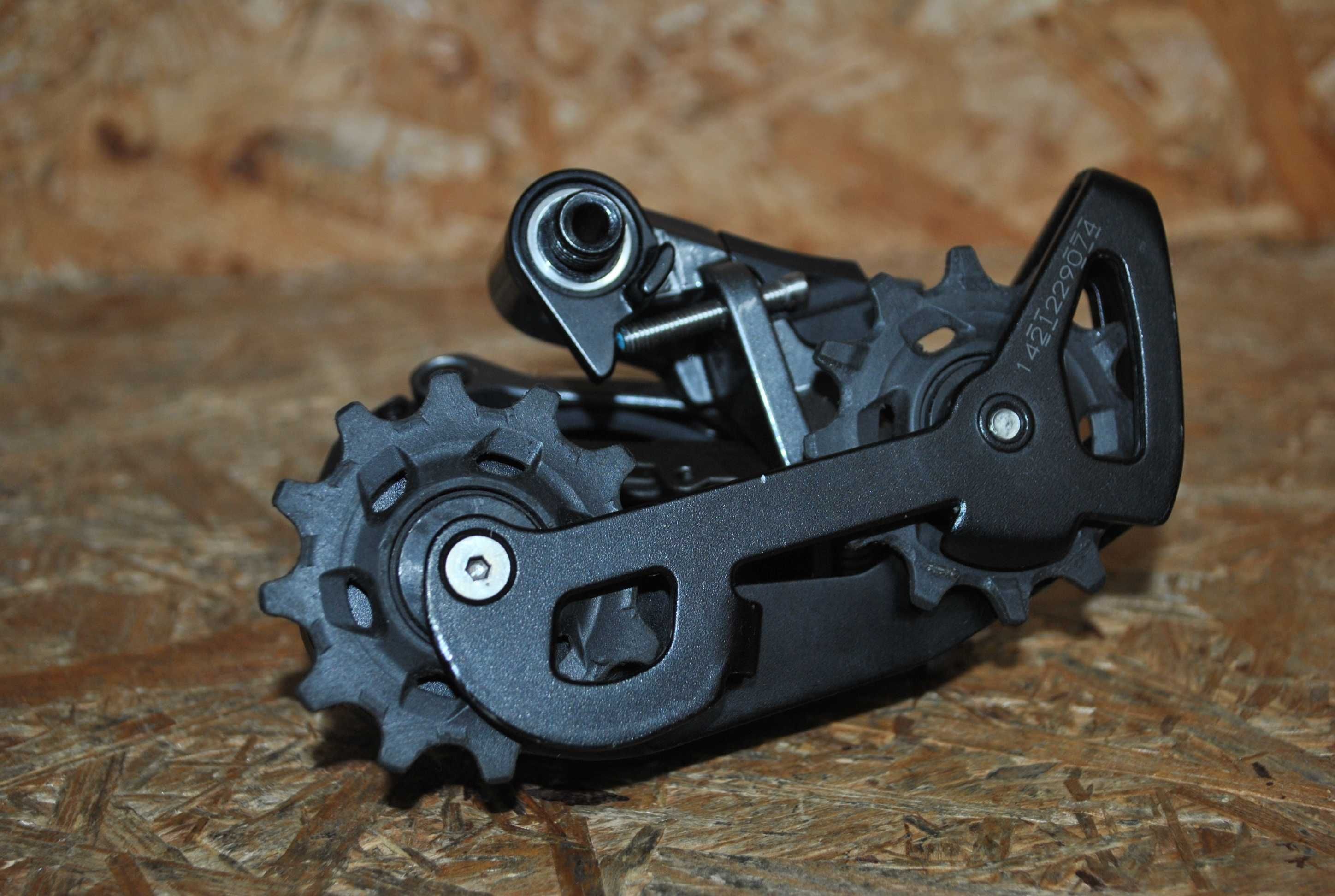 Idealna Przerzutka Tylna Sram Rival eTAP AXS 12S Szosa Gravel  3