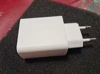 Szybka mocna ładowarka 3x USB plus 1x USB-C