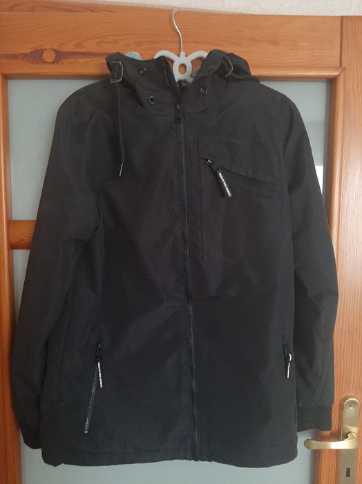 Czarna kurtka  w rozmiarze S