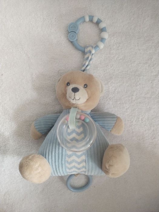 Іграшки на коляску