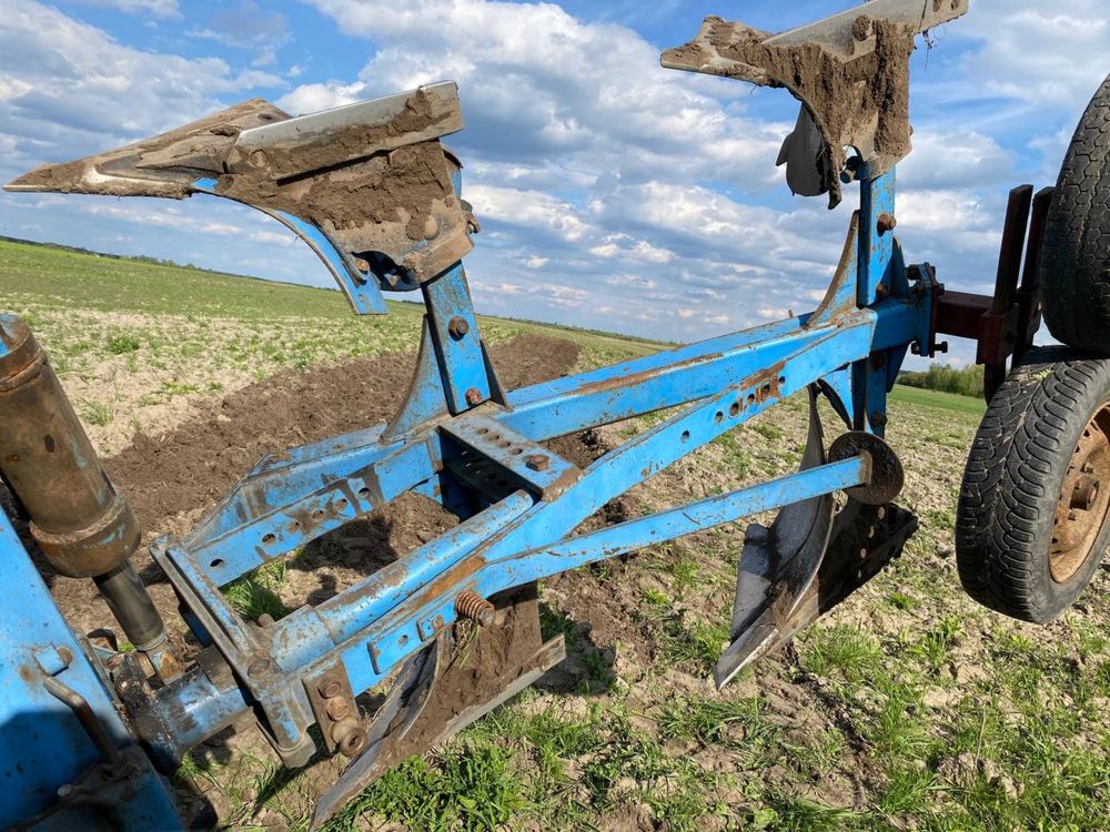 Продам плуг Lemken opal 90