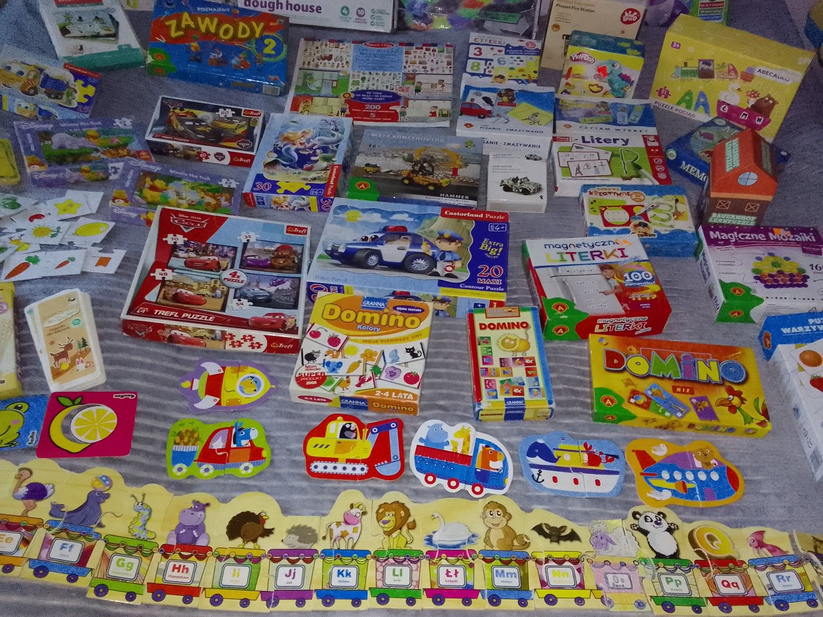 Gry puzzle zabawki dla dzieci