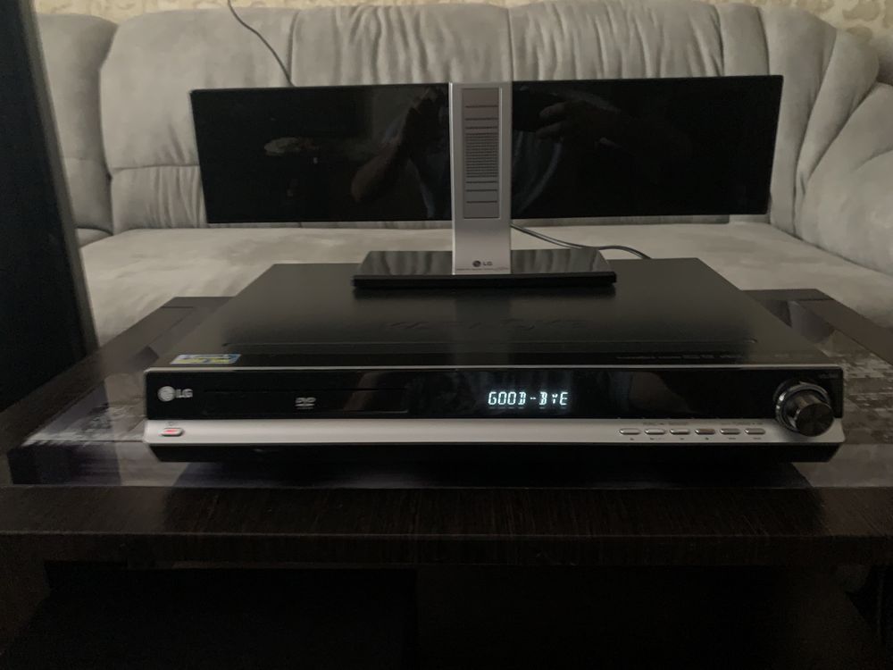LG DVD караоке ресивер домашній кінотеатр
