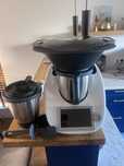 Thermomix TM6 z akcesoriami – świetny stan!