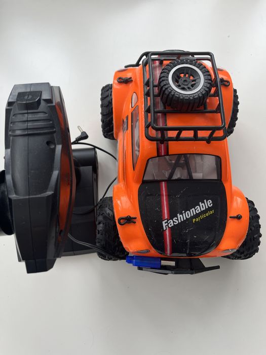 Машина на радіоуправлінні