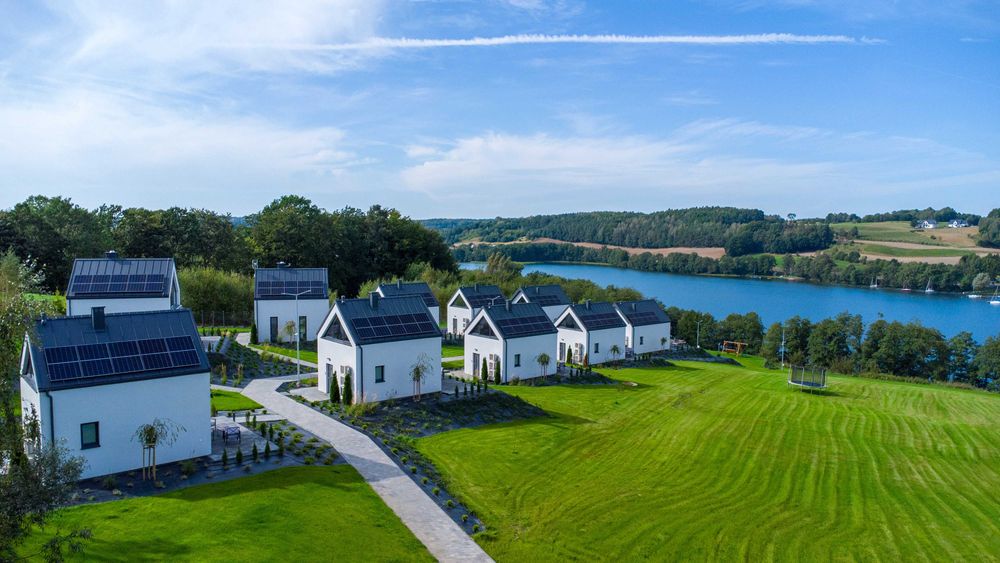 Usługi dronem DJI - Zdjęcia i filmy z drona - działki, nieruchomości