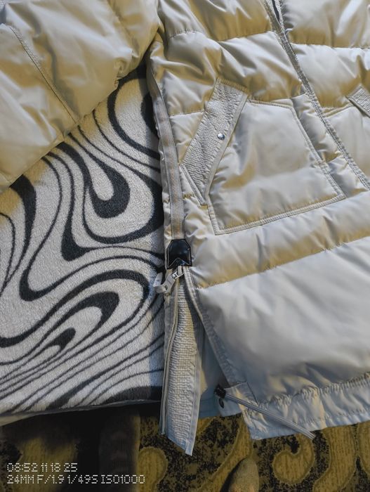 Куртка зимова пуховік