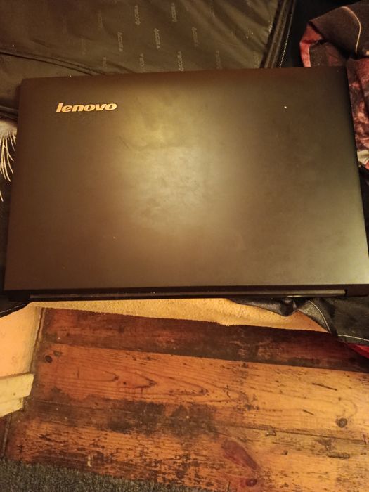 Telefony,laptop,kable