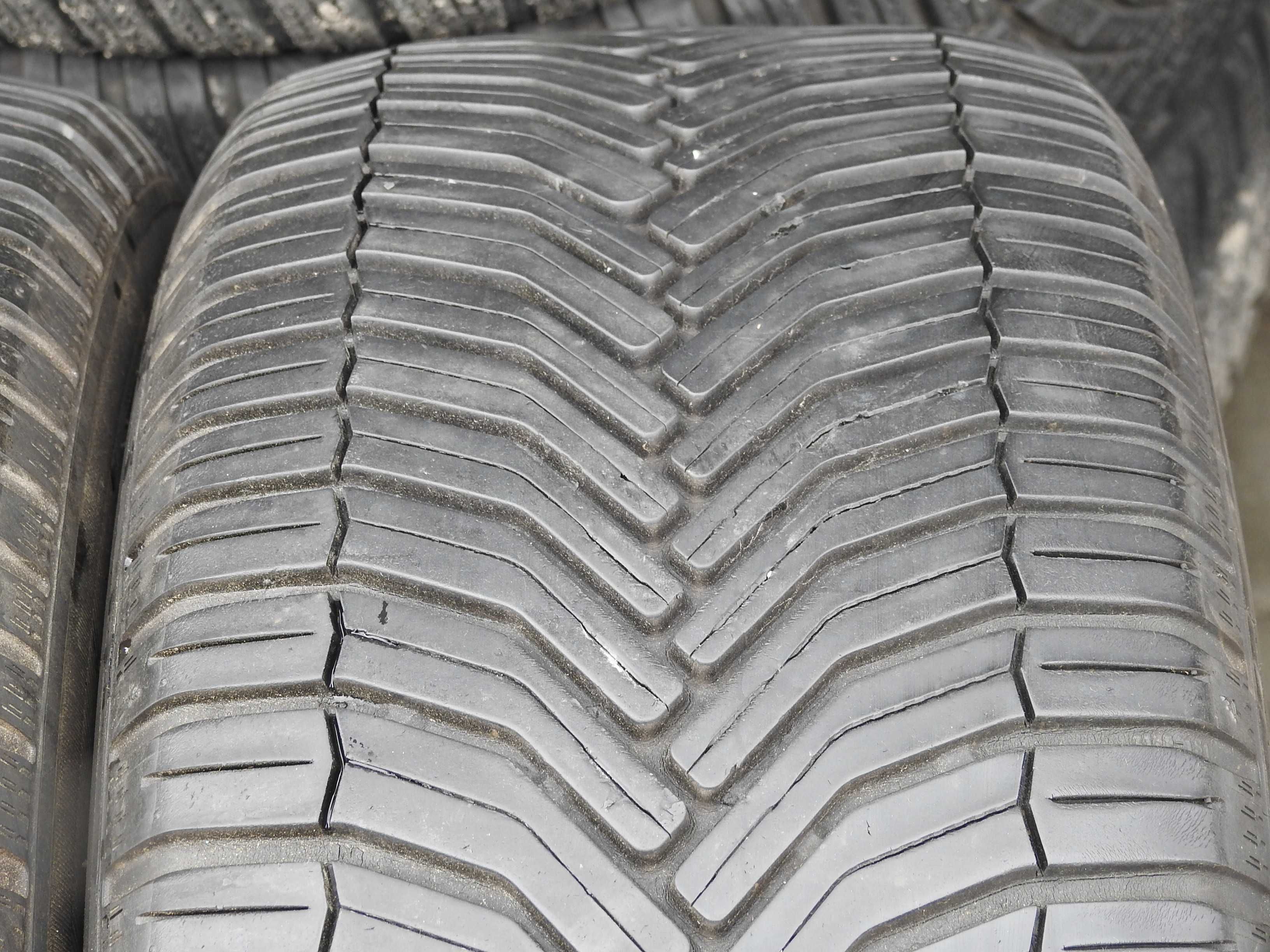 2x Michelin Crossclimate  215/55r16 97Y 15rok 6mm