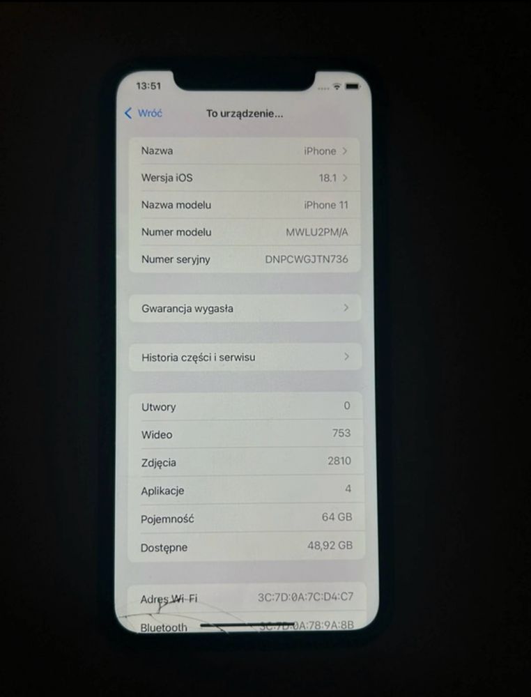 iPhone 11 w kolorze białym
