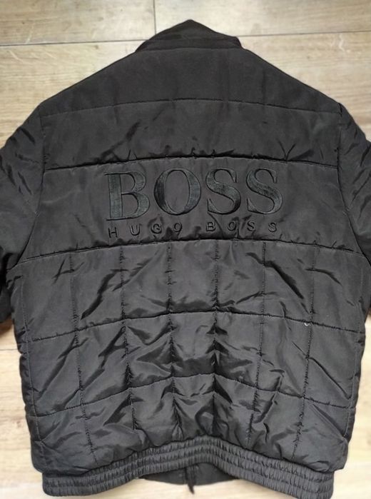 Hugo boss- sliczna kurtka czarna- 134 - 10 l bomberka