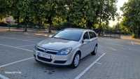 Opel Astra 2004року 1.6бензин в гарному стані