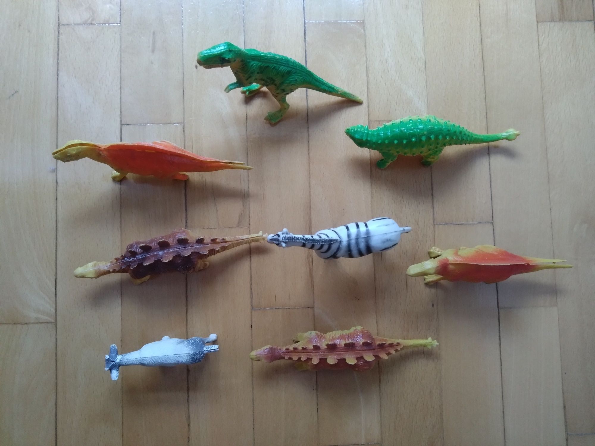 Zabawki zwierzęta. Dinozaury 6 szt. + Zebra + koza