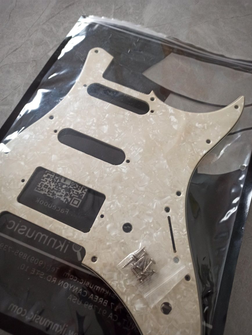 Pickguard Original Stratocaster Sire S7 HSS